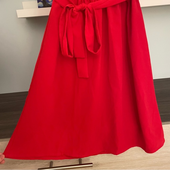 Monteau Red Cap Sleeve Flowy Lightweight Midi Dress - Picture 8 of 11